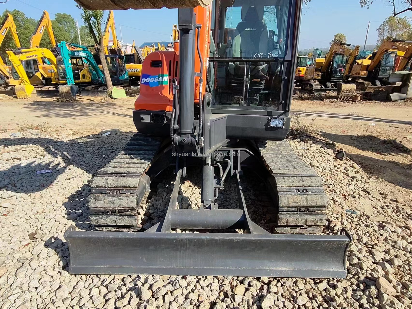 YANMAR Engine Used Doushan DX60 Excavator 6 Tons Construction Machinery