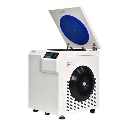 DL-5M Refrigerated floor standing Centrifuge 