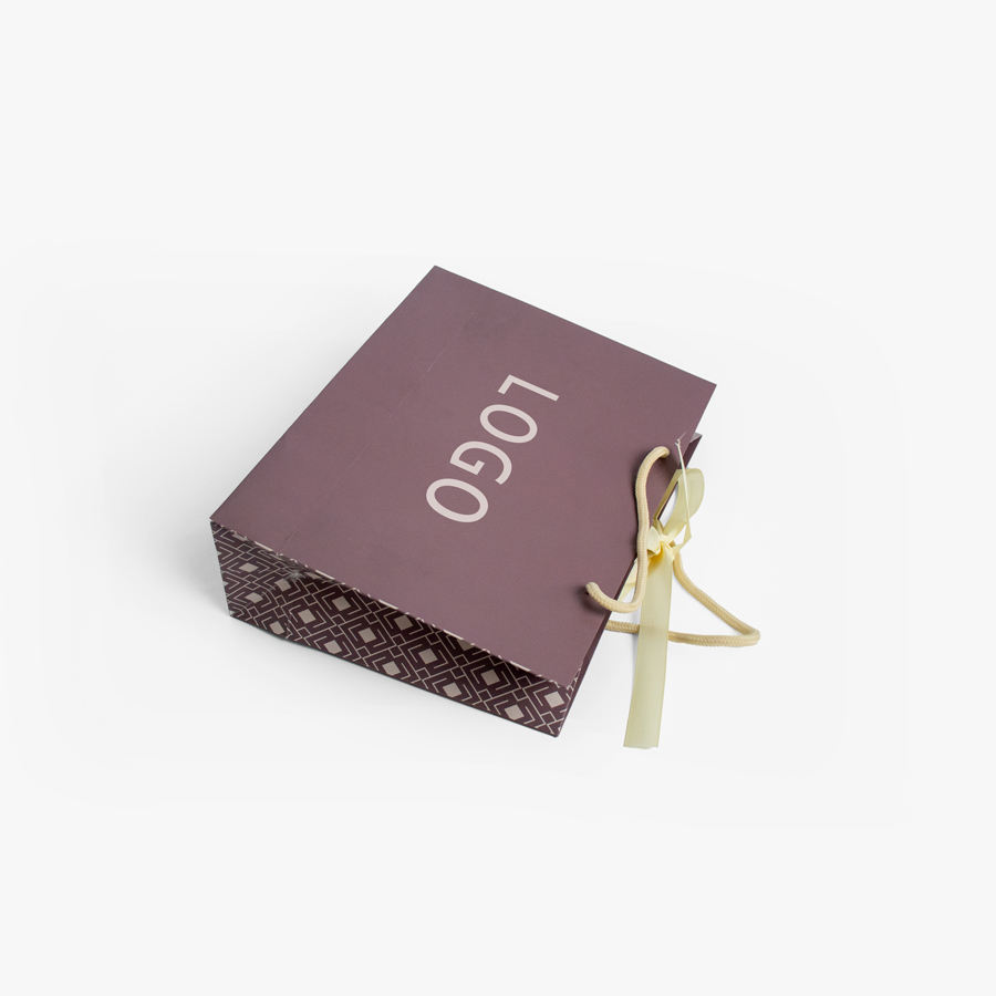 Customer's Logo Retail Boutique Shopping Gift Luxury White Paper Bag with Customized Size