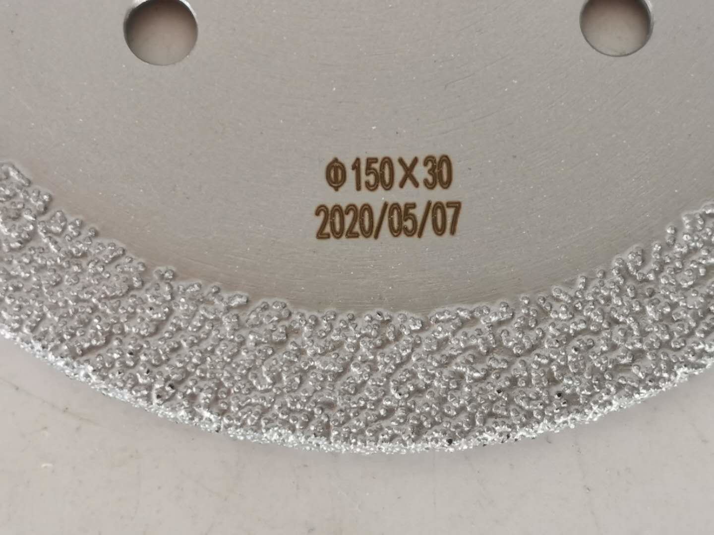 High Speed Electroplated Diamond Saw Blade Brazing Diamond Wheel For Cutting Cermics