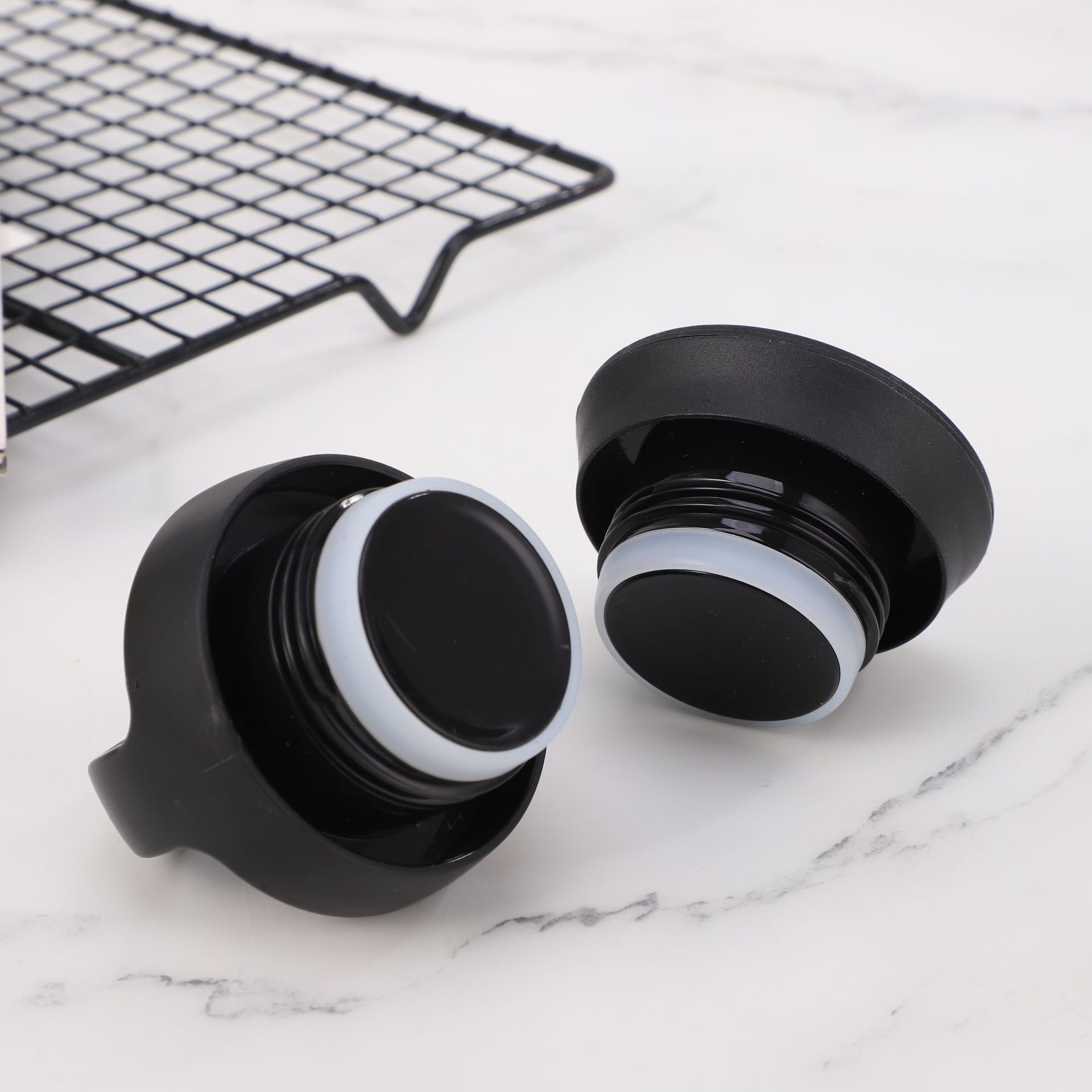 304 Stainless Steel Thermos Cup Men And Women 350/500ml Outdoor Vacuum Cup Portable Sports Water Cup