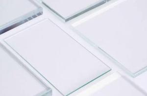 China Customized Low Iron Safety Ultra Clear Tempered Glass wholesale