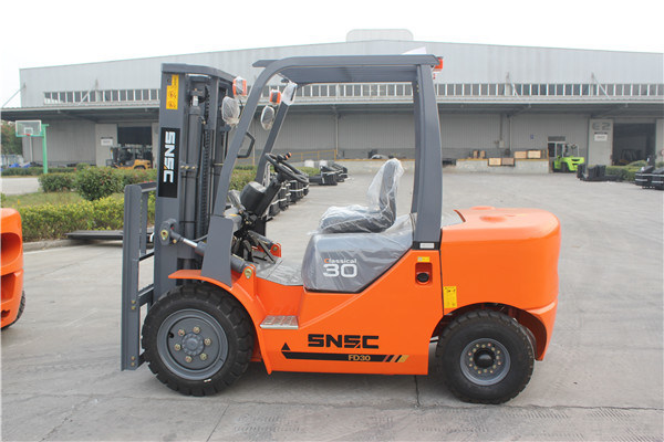 Counter Balance Lifter Truck 3tonne Forklift