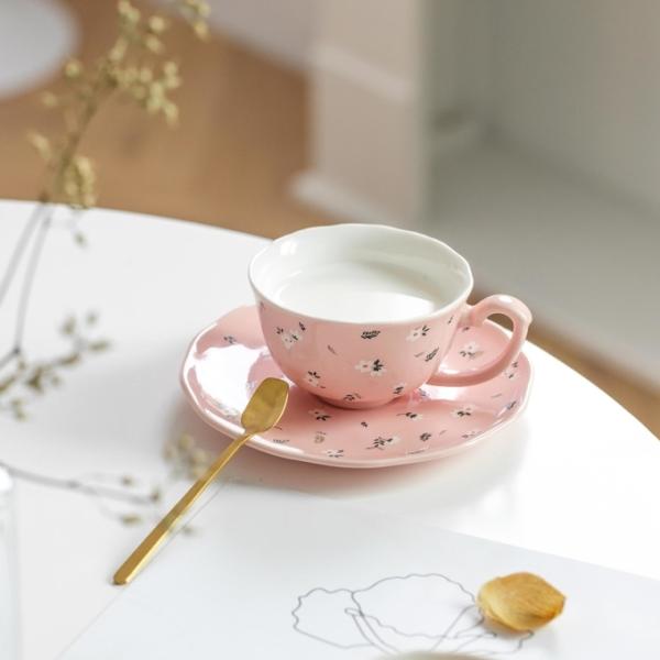 European-style Luxurious Small Green Flower Coffee Cups And Saucers With Spoons Custom-made Ceramic Glazed Flower Tea Cups And Mugs For Men And Women