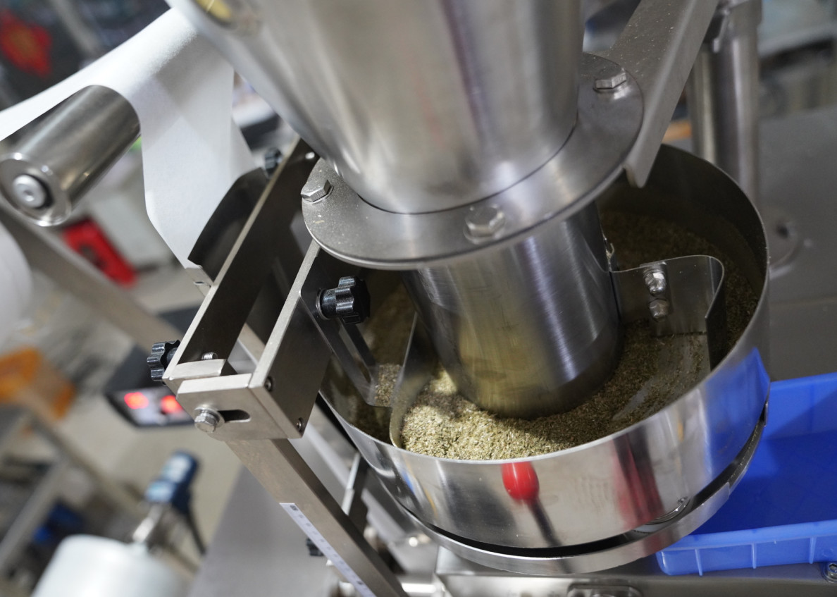 LC-T80 Fully Automatic Teabag Packaging Machine Inner And Outer Tea Bag Filling Machine
