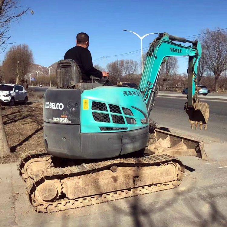3 Ton Hitachi Kobelco SK30 Mini Excavator in Good Condition for Engineering Construction