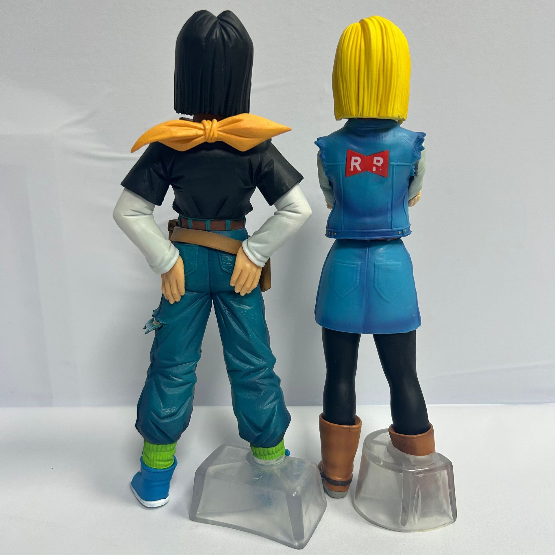 Collectible Statues Artificial Person Model Ornaments Statue Figurines for 14 Years up