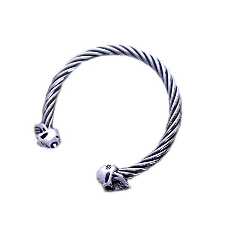 Sterling Silver Cable Cuff Bracelet with Skull Vintage Jewelry (B6041204)