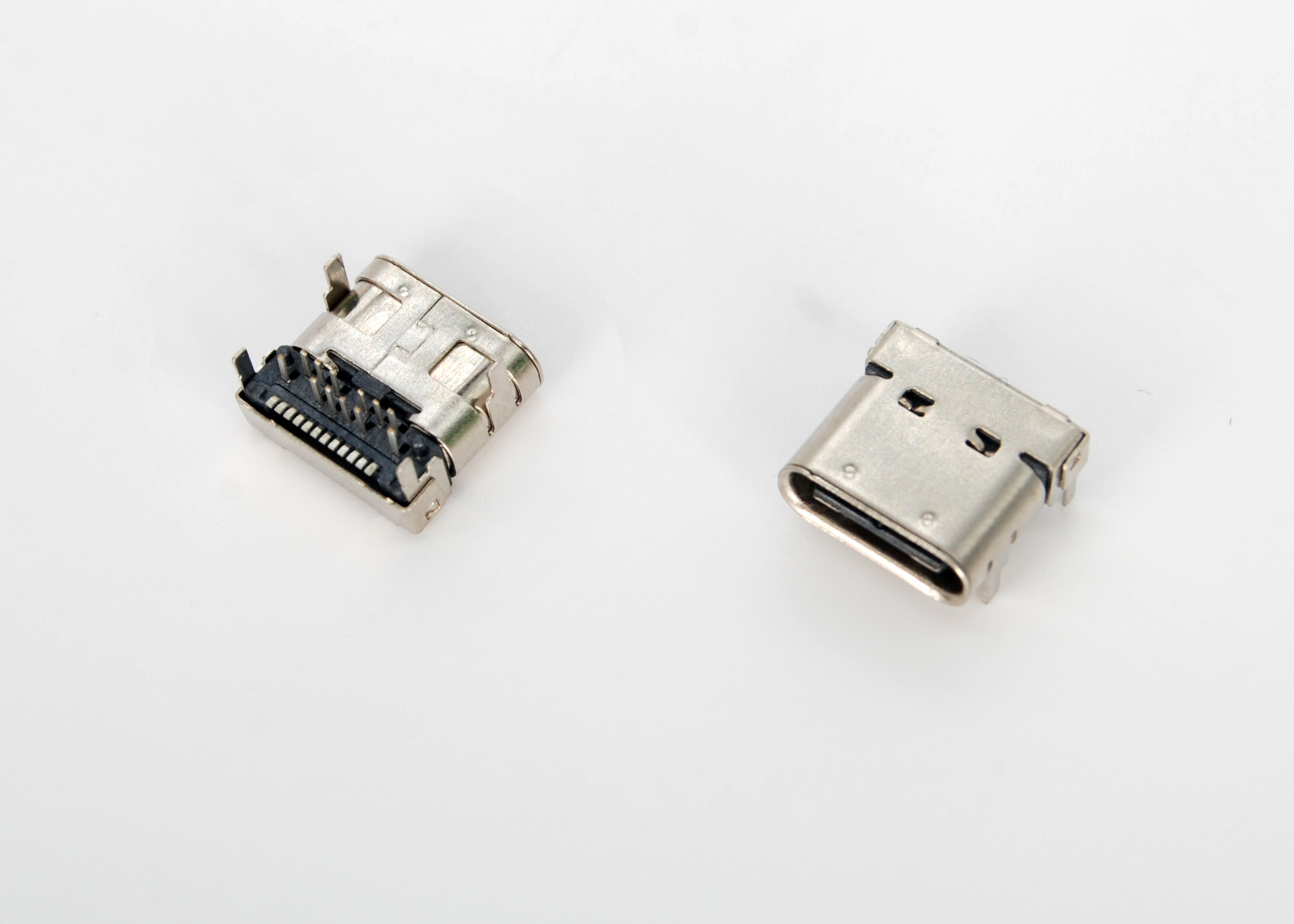 SMT / DIP Type 24 Pin USB Type C Connector Copper Alloy Contacts Long Lifetime， HULYN