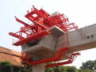 Quality Bridge Construction Equipment Rubber Tyre Segment Lifting Systems ISO9001 for sale