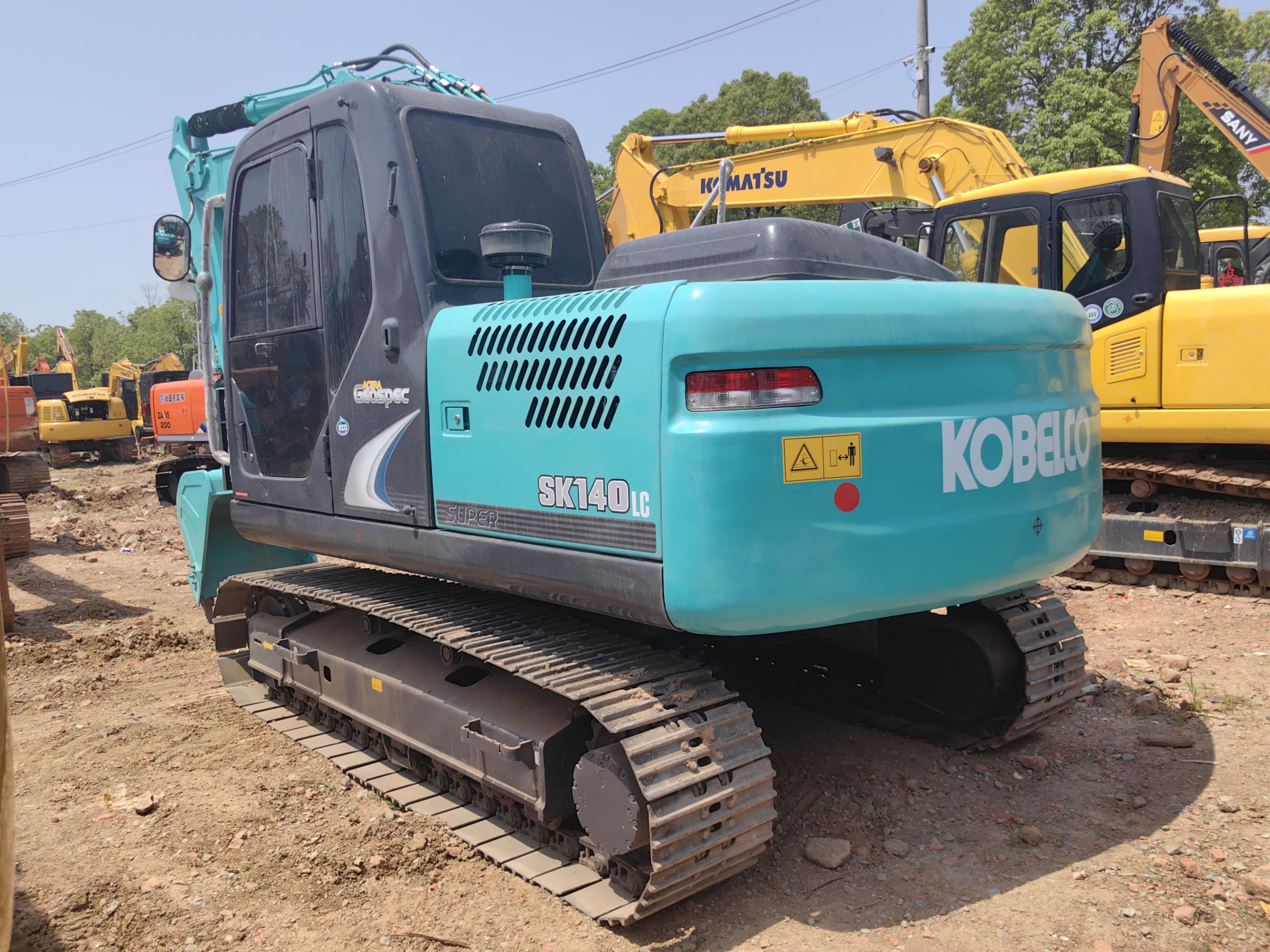 14Ton Used Kobelco SK140 Middle Backhoe Excavators Earthmoving Crawler