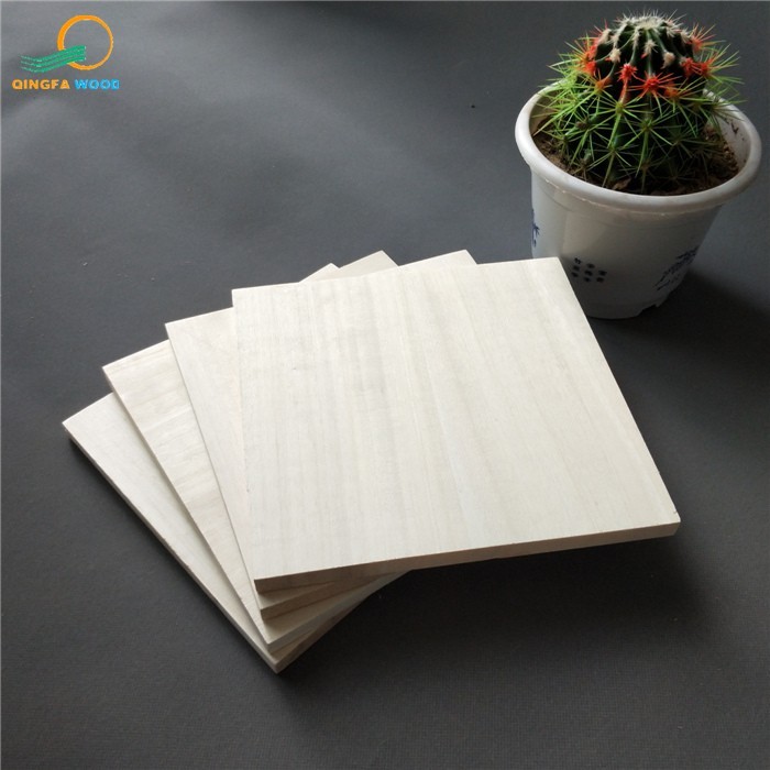 Moisture Content 8-12% Poplar Edge Glued Panels For Furniture Eco Friendly Glue