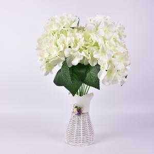 China Simulated flower ball silk fabric home decoration wedding bouquet wholesale