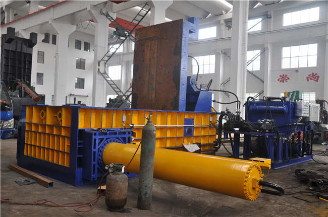 SGS Hydraulic Metal Scrap Baling Press Machine 315 Ton