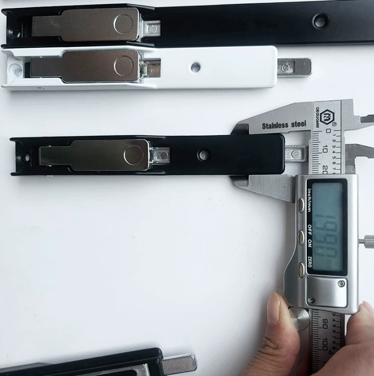 Modern Design Stainless Steel Flush Door Bolt Lock Conceal Insert Flush Sliding Bolt
