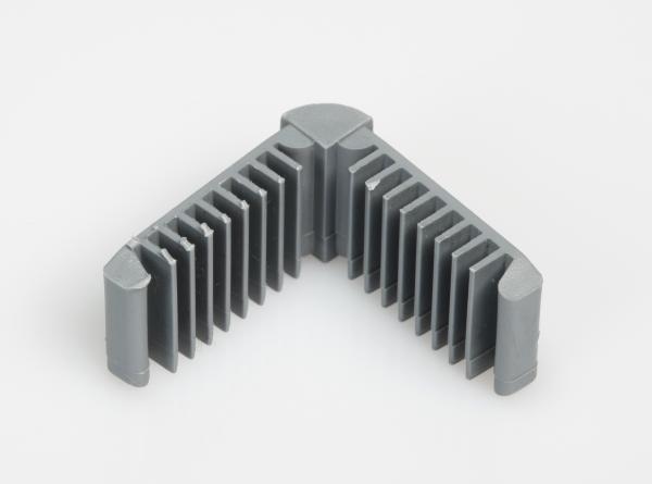 Double glass plastic connector for aluminum spacer bar