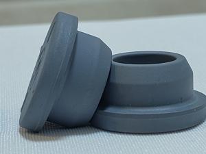 China 13mm 20mm 28mm 32mm Grey Pharmaceutical Chlorobutyl Butyl Rubber Stopper for Glass Injection Vial Vaccine Bottle wholesale
