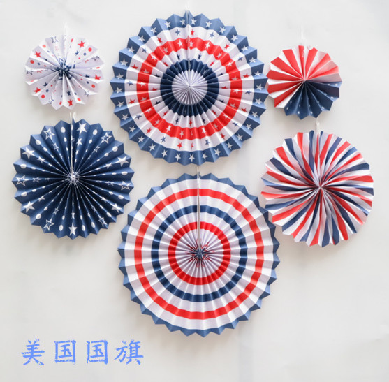 The paper fan consists of two diameters of 40 cm and two diameters of 30 cm. Two 20-centimeters, a total of six fan-flow