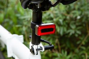 China 580mAh Smart Rear Bike Light COB RoHS LED Bicycle Tail Lamp Waterproof wholesale