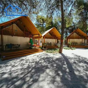 China Hotel Canvas Tent Resort Beach Camping Accommodation Safari Tent For Outdoor wholesale