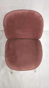 China Iron Frame Tufted Upholstered Dining Chairs Modern Leather Dining Room Chair wholesale