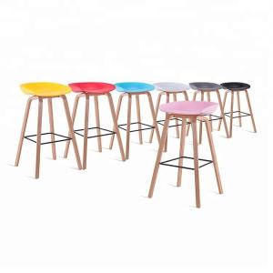 China Colored Wooden Dining Chairs , Fashionable Royal Plastic Chairs wholesale