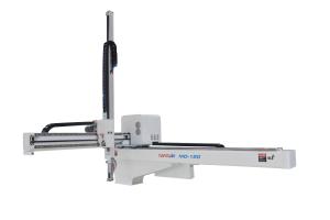 China 1800mm Traverse Take Out Robot 300Kg Main Body 0 . 5 - 0 . 7Mpa Air Pressure wholesale