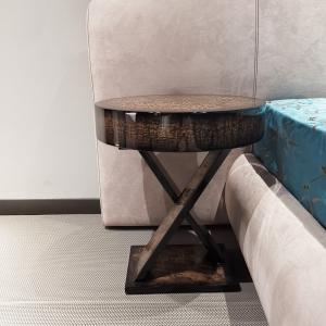 China Pine 600mm Modern Bedside Tables Paint Mid Century Modern Nightstand Wood wholesale