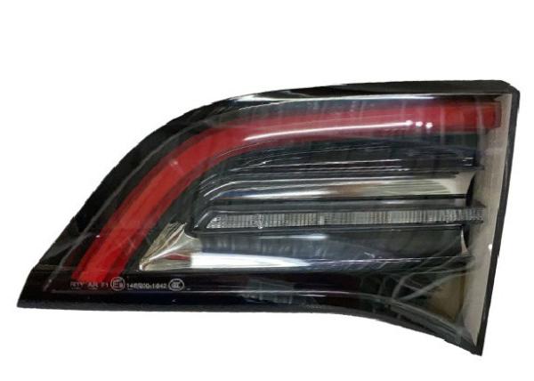 2021 Tesla Model 3 Aftermarket Parts Right LED Rear Brake Interior Light 1502089