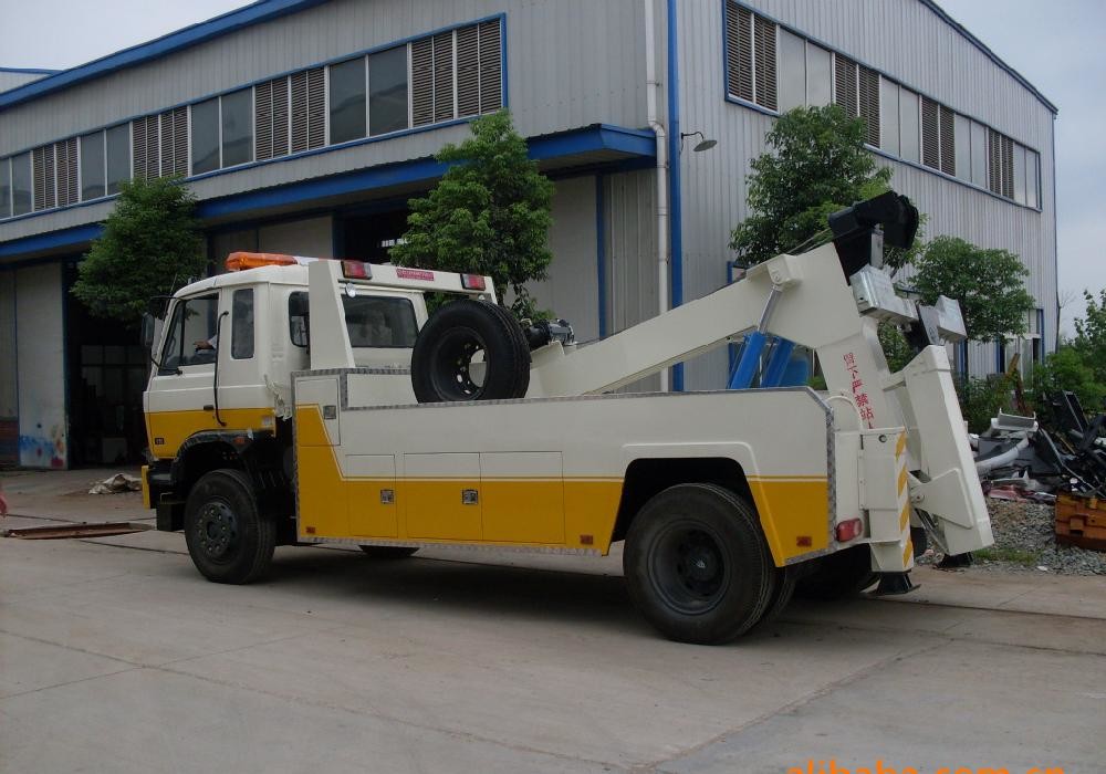 Duty Heavy Towing Truck Road Recovery Strong Practicability Euro 3 Standard