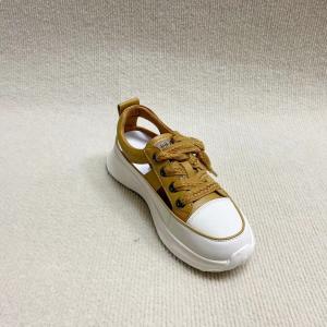 China Yellow Leather Flat Sandals With Round Head Lace Up For Summer wholesale