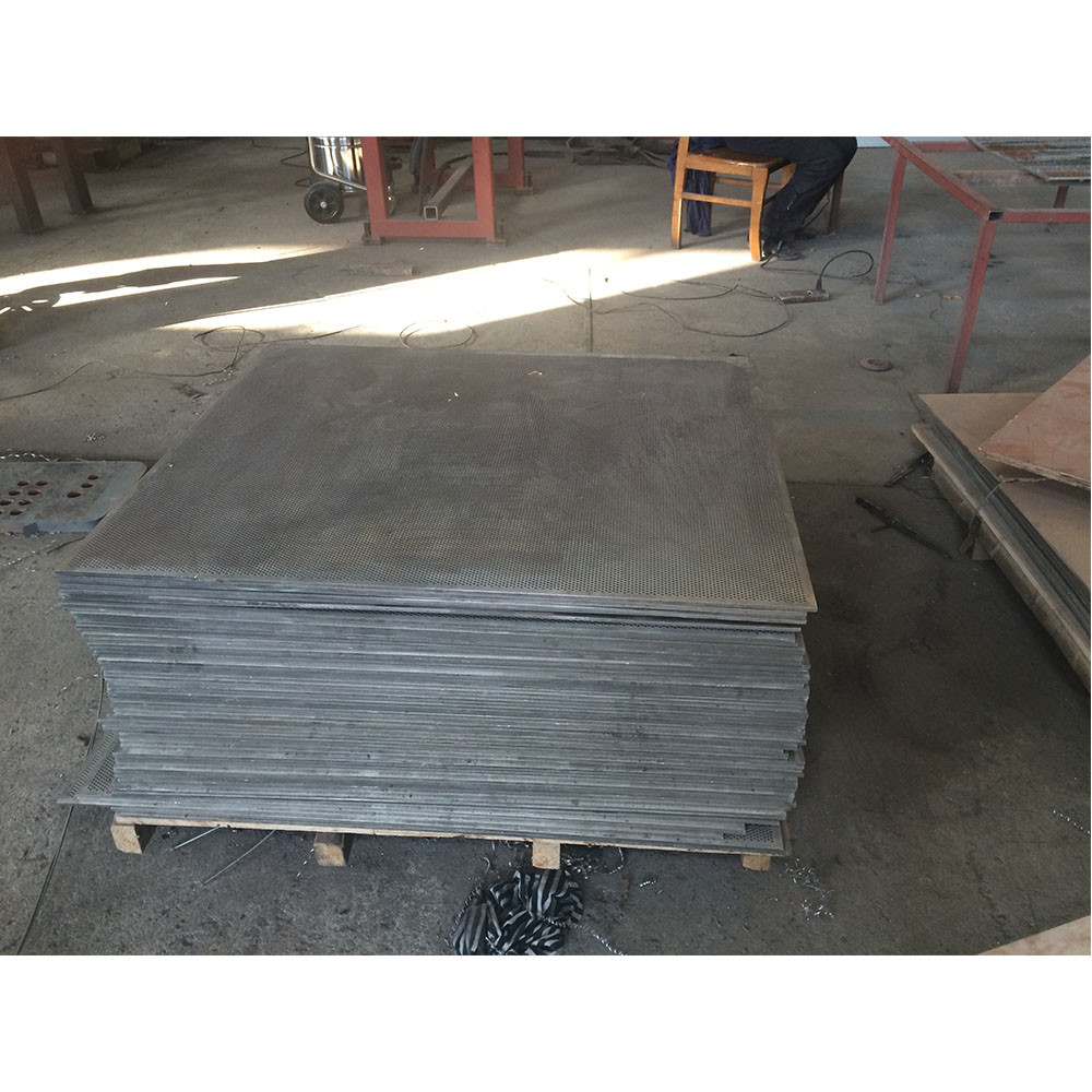 Factory Price Animal Feed Sieve Hammer Mill Screens Sieve Plate For Animal Feed Hammer Mill Machine