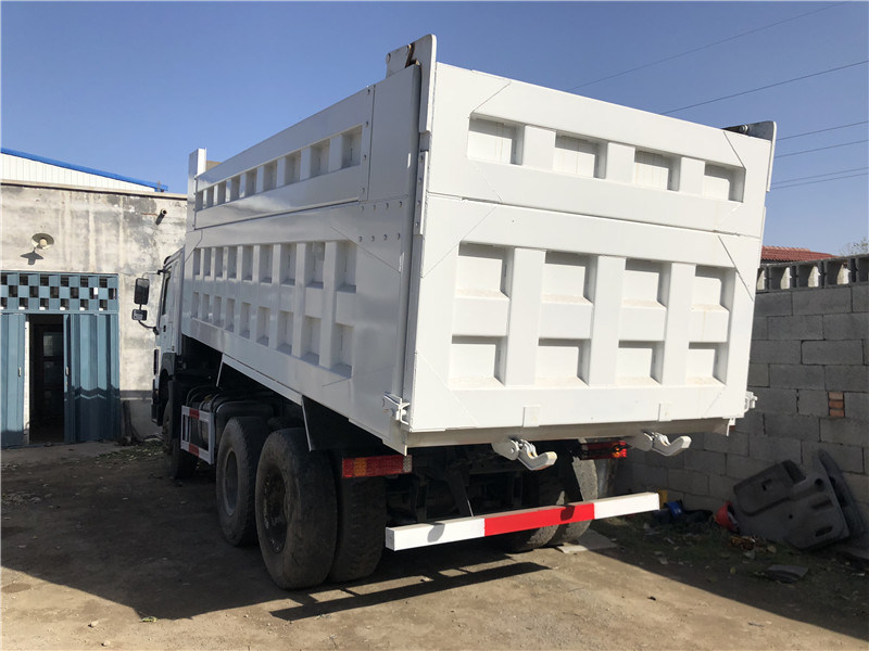 Factory Price HOWO 10 Wheels Used Hino 30 Ton Used 6X4 20 Cubic Used Dump Truck