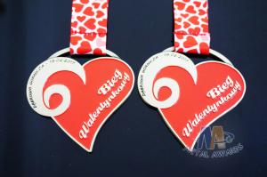 China 2D Double Side Red Heart Medal Die Cast Craft Medallions Corrosion Resistant wholesale