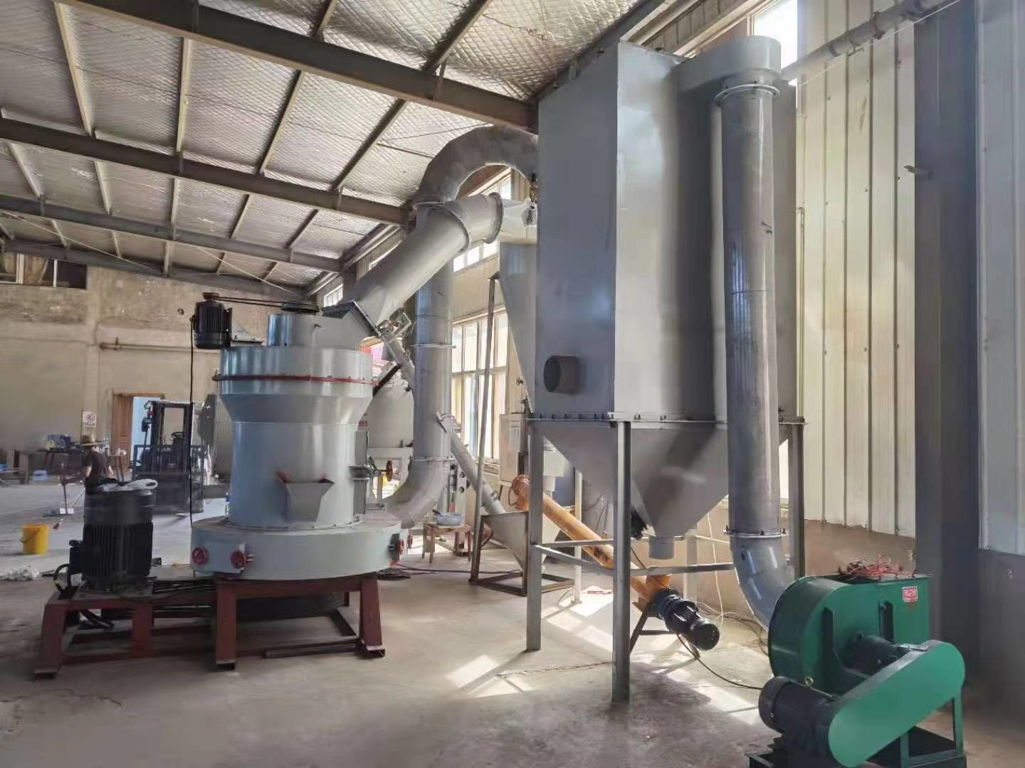Ultra Fine Glass Raymond Crusher Grinder Equipment Aluminum Ash Limestone