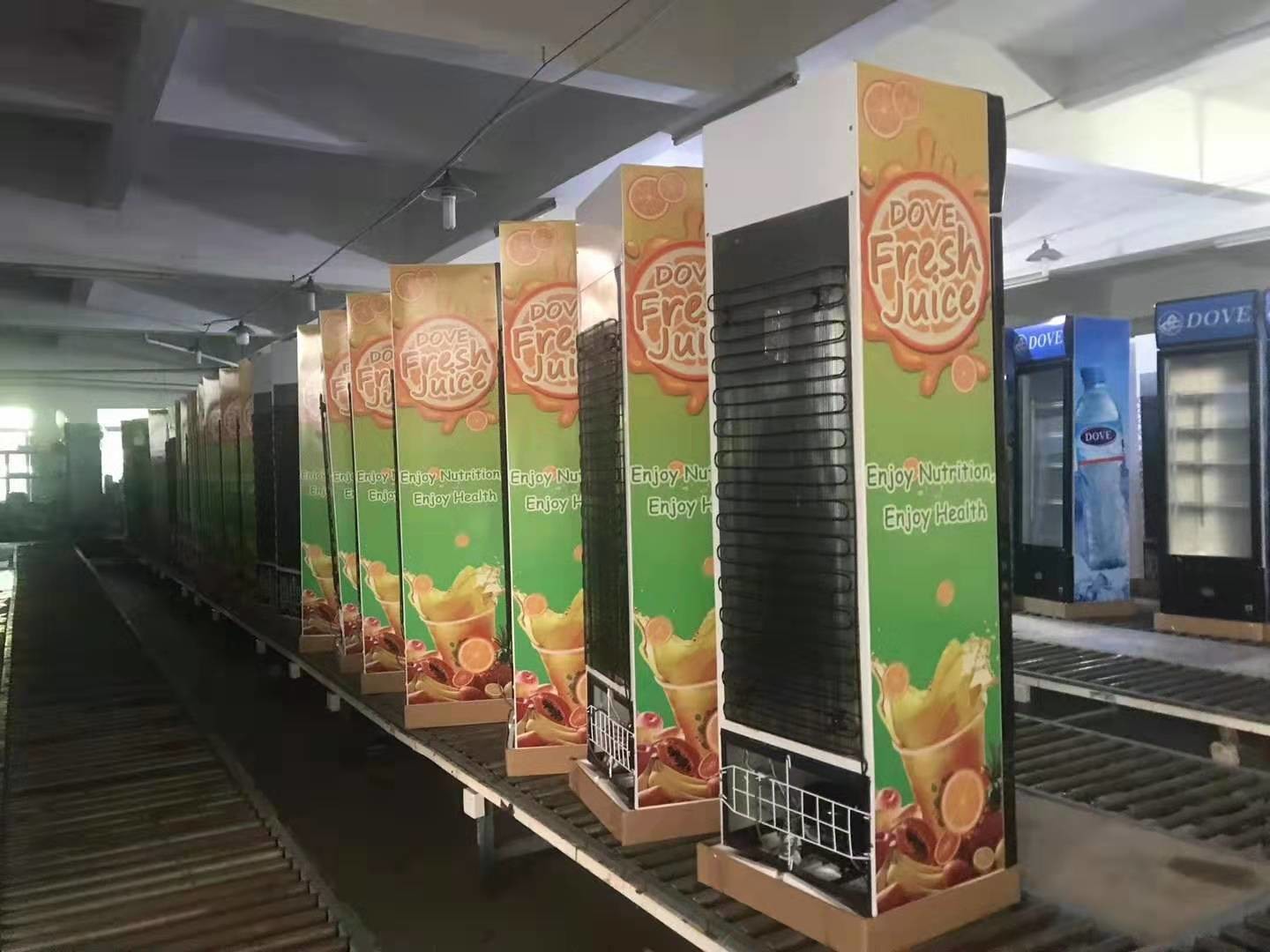Static cooling commercial beverage display cooler with 280 L for beverage promotion