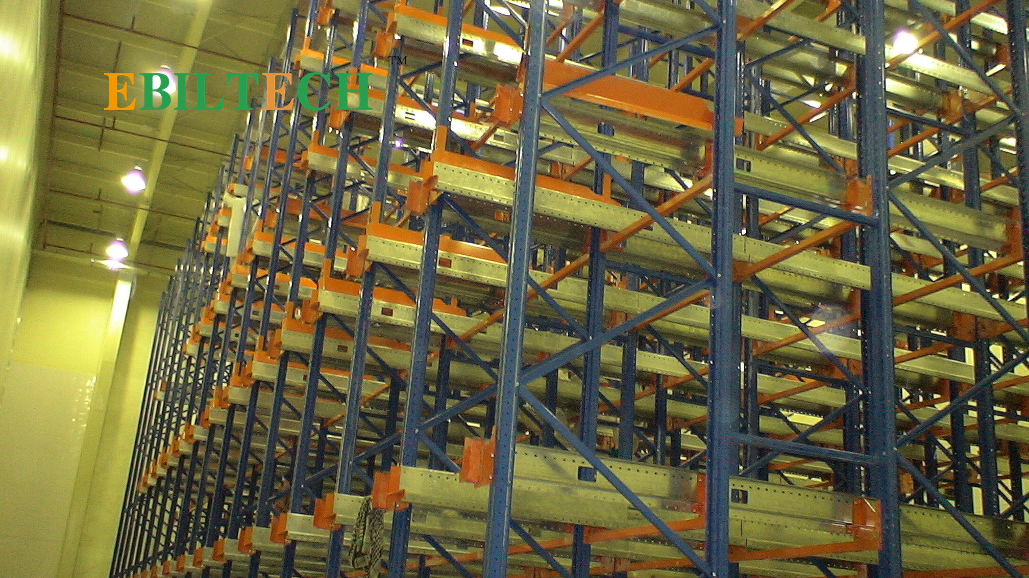 Cold Storage Electric Radio Shuttle Racking System With Max 5T Capacity