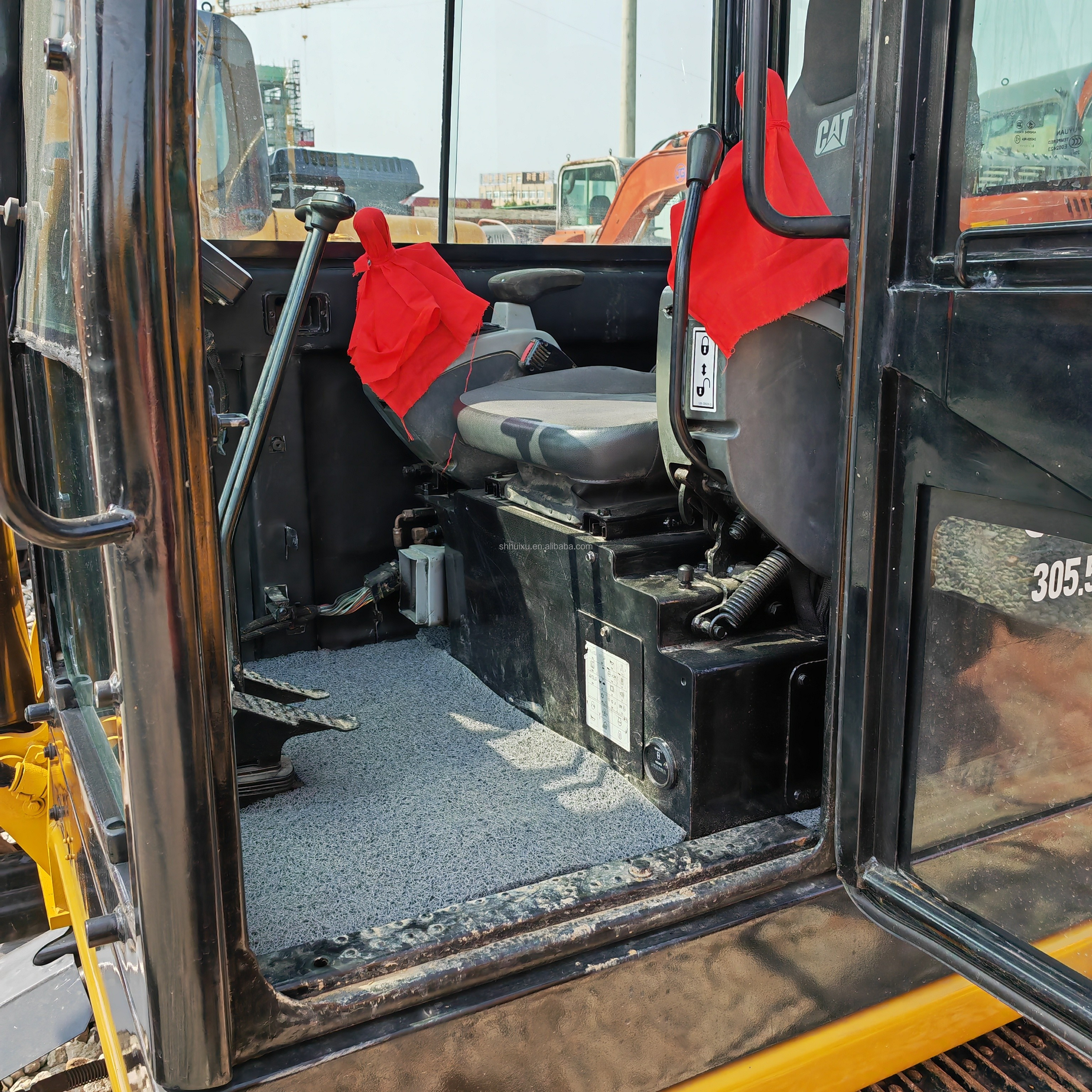 used excavators CAT 305.5E 5 ton secondhand excavators cheap CAT 305.5 Other Construction Machinery have EPA certificate