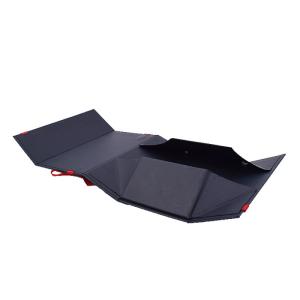 China Shipping Collapsible Packaging Box , 190gsm - 400gsm Magnetic Rectangle Gift Box wholesale