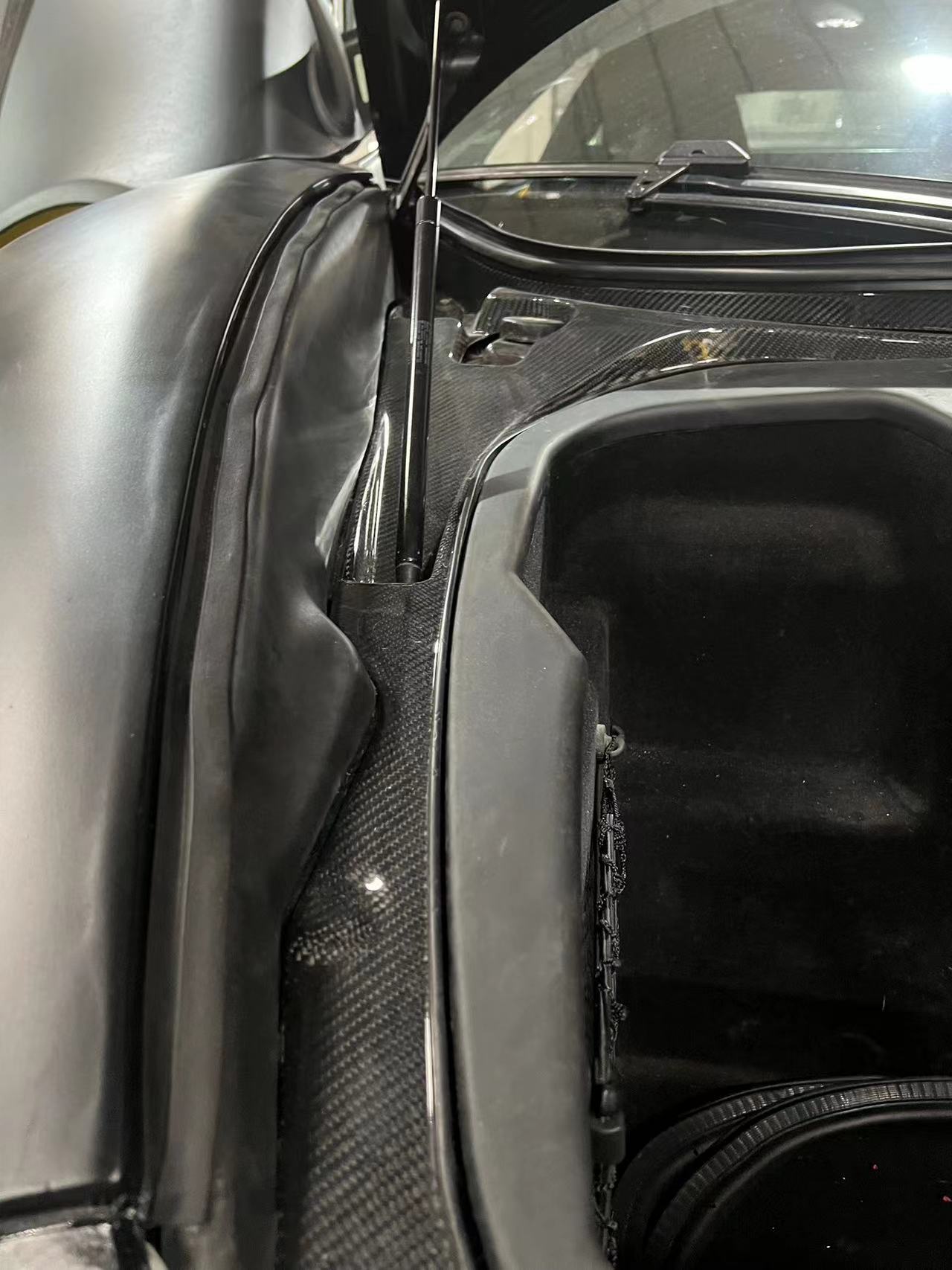 650S 625C Mclaren Body Kit 150 X 80 X 50MM Cabin Cover Shield 2014 - 2016