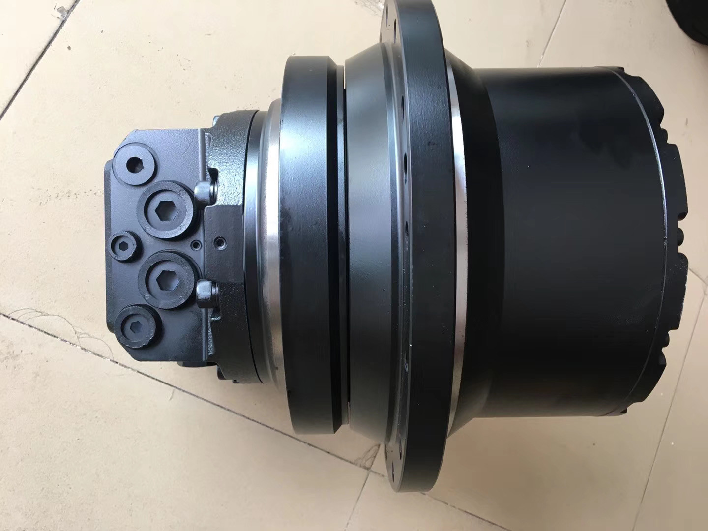 DH130 Doosan Crawler Hydraulic Excavator Final Drive Parts Travel Motor OEM Standard
