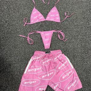 China Custom Hawaiian 3 Pieces Set Summer Swimwear Beachwear Sexy Underwire Bikini Cover up Set Bikini Women Nylon Shorts Bikini Set wholesale