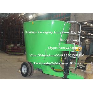 12 Cubic Meter Mobile TMR Feed Mixer Machine For Mixing Hay / Grass / Green