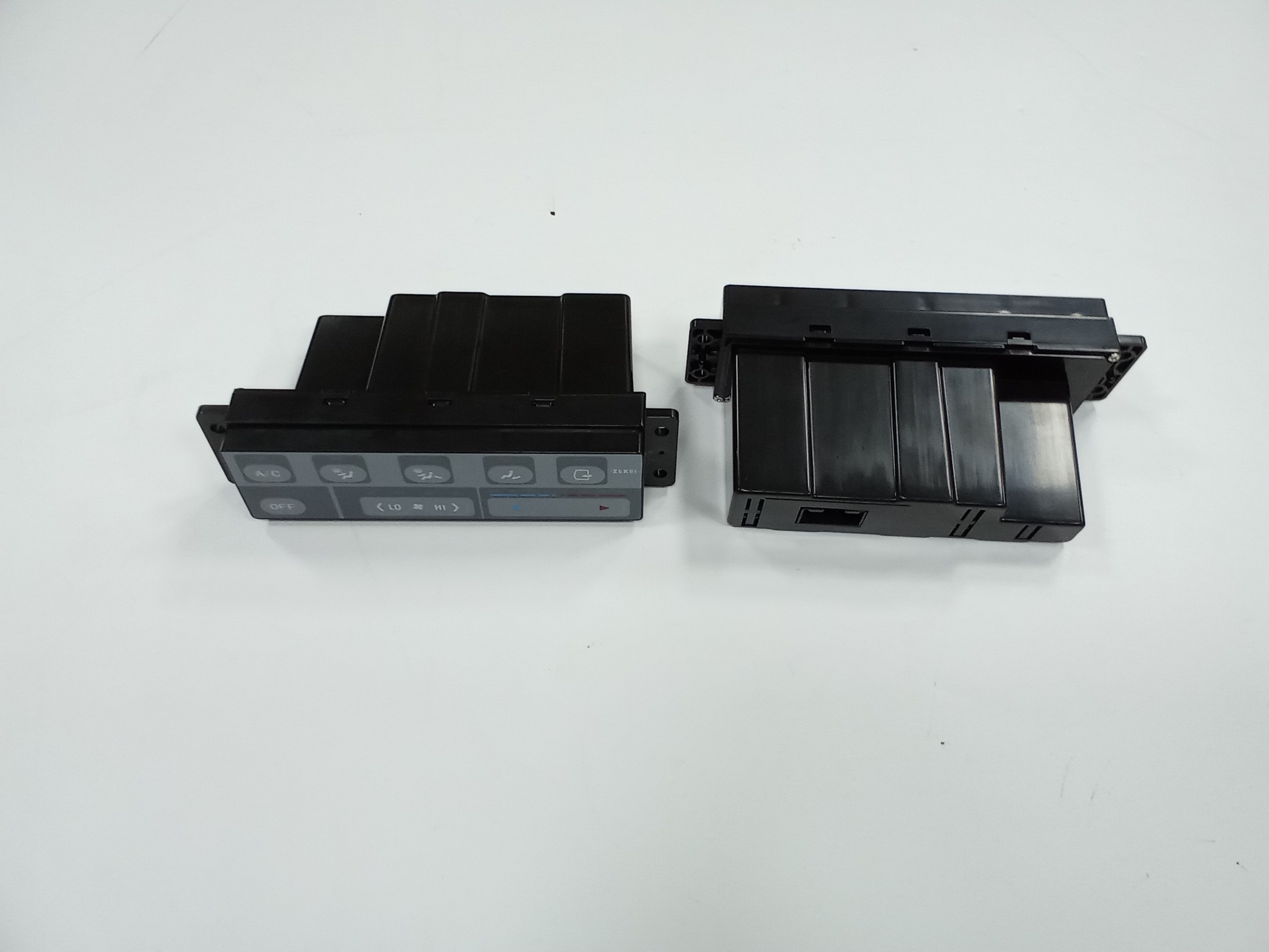 4361057 Hitachi ex200-5 excavator Air conditioning panel