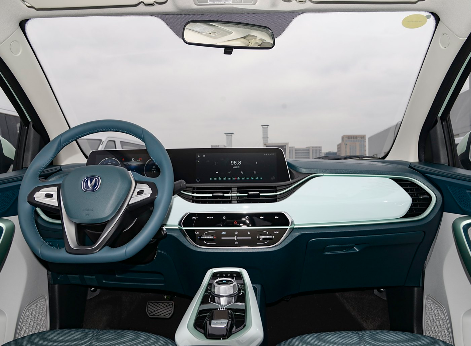 Benben Estar Changan EV Car Mini Electric Small 2023 Hatchback 101km/H