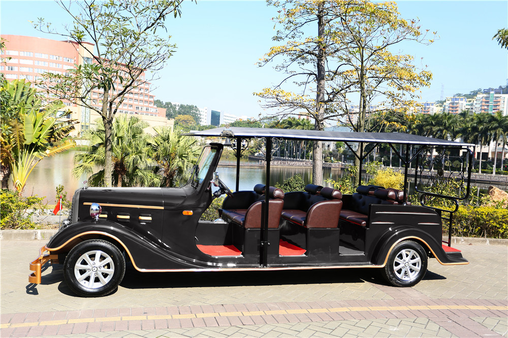Comfortable 11 Seats Pure Electric Vintage Cars Tourist Vehicles With AC System
