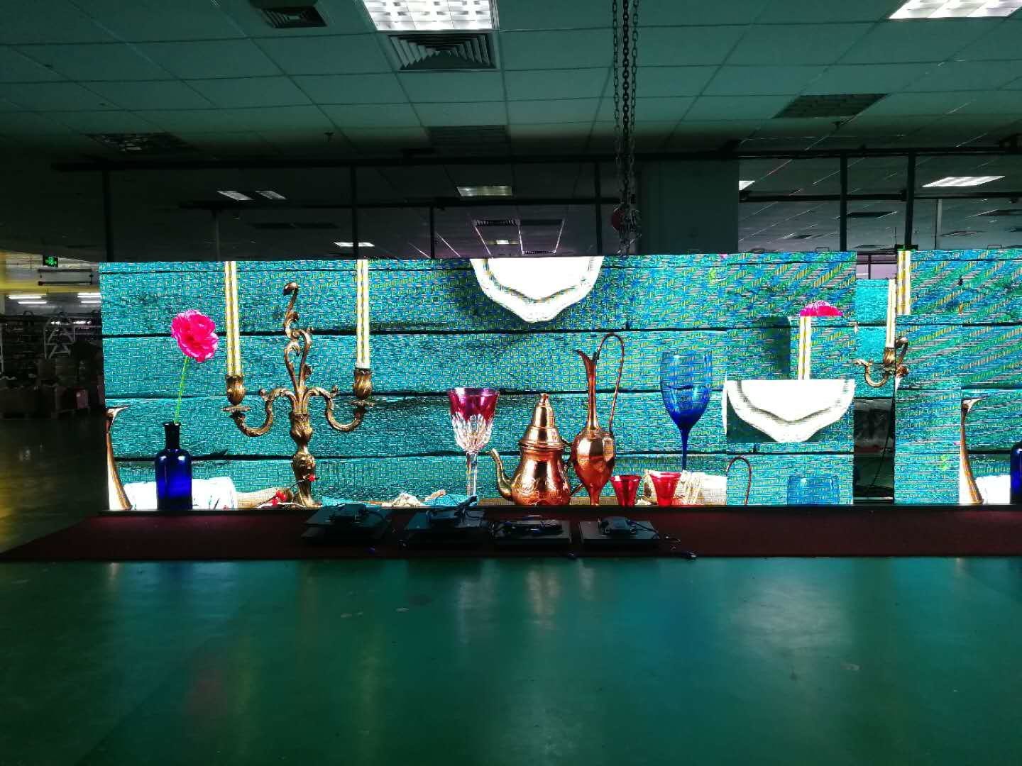 High Brightness Seamless P4.8 Full Color Rental LED Display 576x576mm Aluminum Cabinet