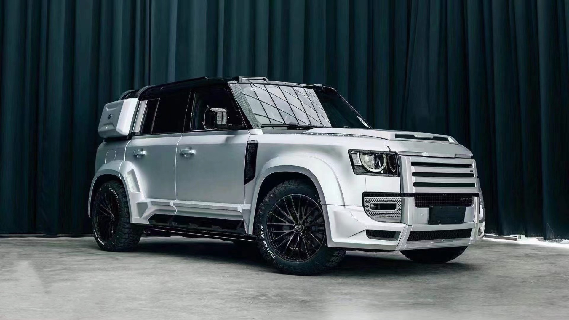 Auto Parts Body Kit for Land Rover Defender Defender Upgraded LUMMA Style Front and Rear Bumper Wide-body Kit