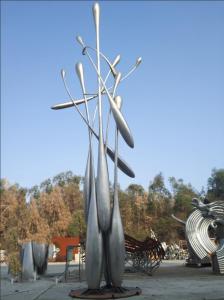 China Metal Handmade Large Outdoor Sculpture Statues Stainless Steel Plaza Decoration wholesale