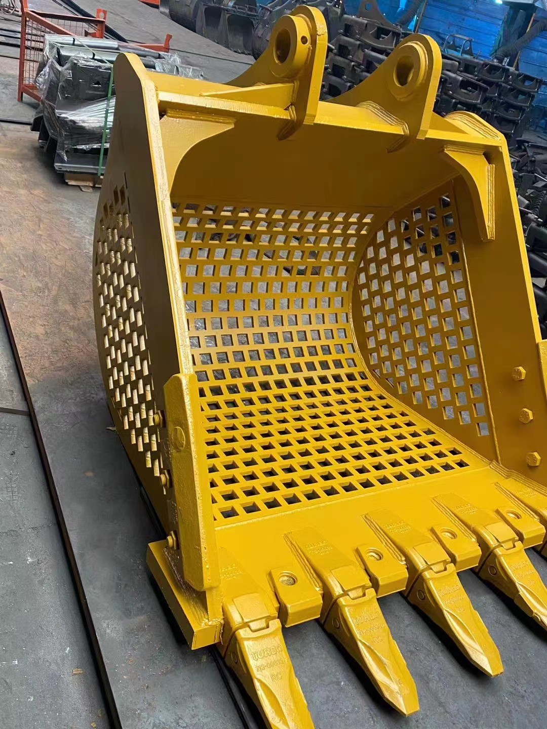 SK200 Excavator Bucket For Long Reach Boom Arm Use CAT320D ZX200